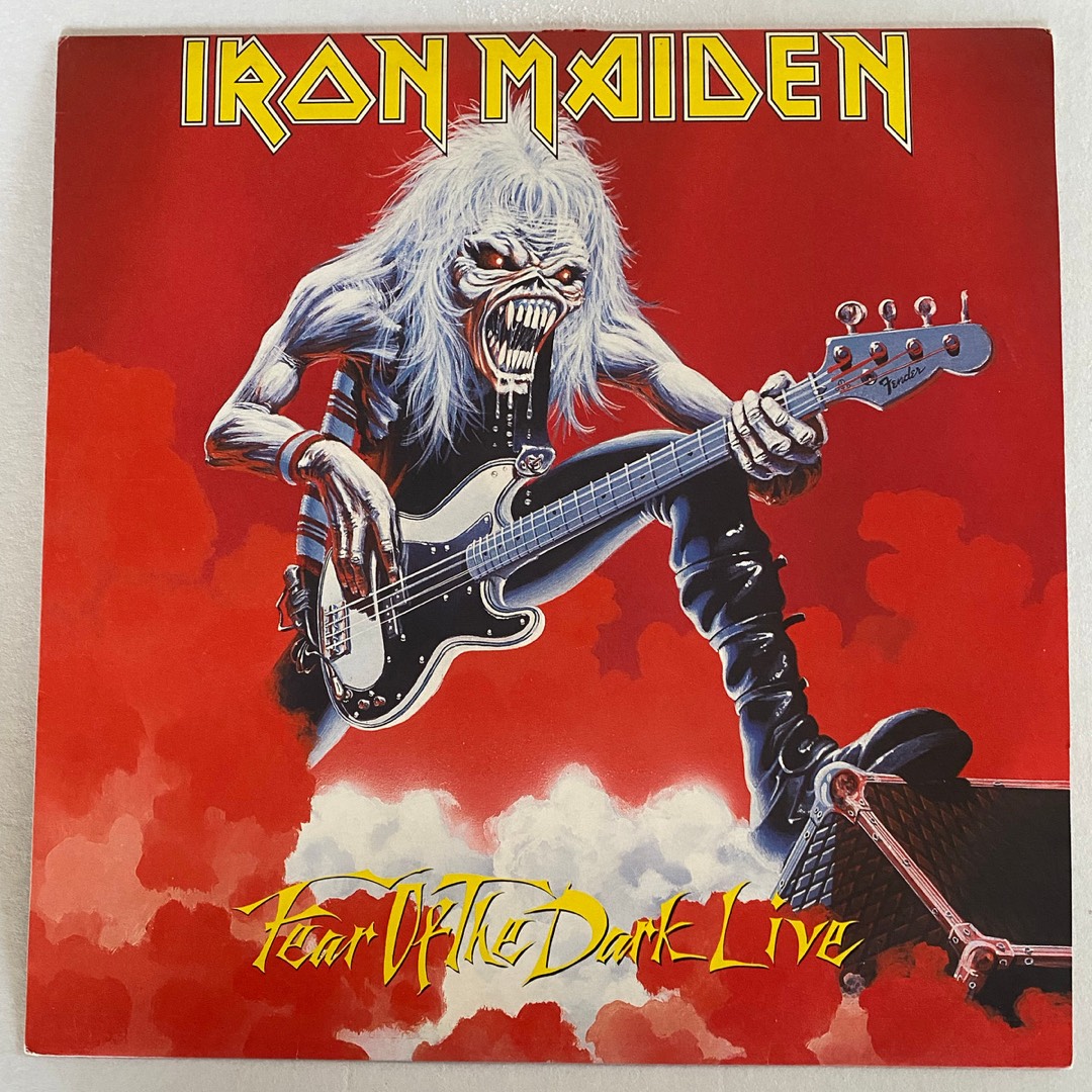 Iron Maiden  - Fear Of The Dark (Live)